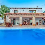 فيلة Encanto - Plusholidays كاليبي