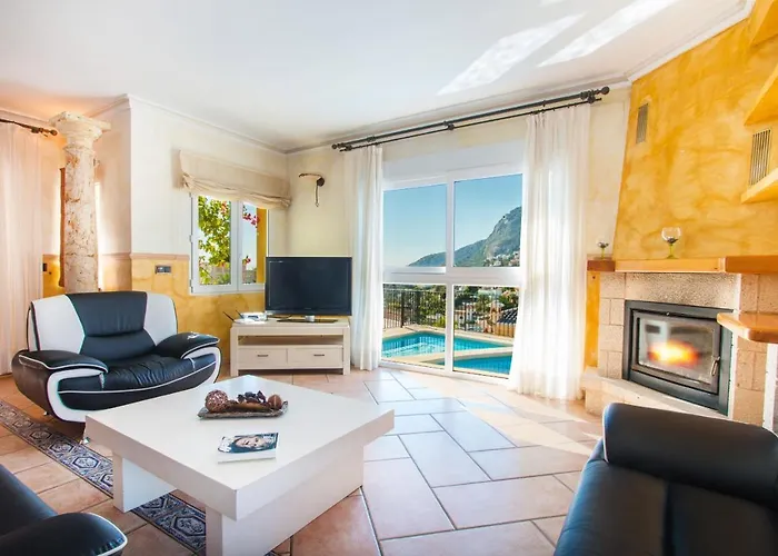 ヴィラ Encanto - Plusholidays