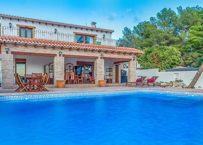 Encanto - Plusholidays カルプ